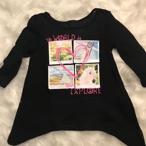 JUSTICE SWEATER: Explore your world
